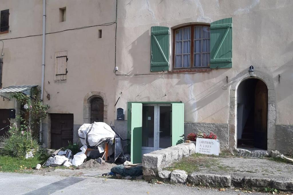 Studio Tout Confort Dans Maison De Caractere La Bastide (Var) Exterior foto