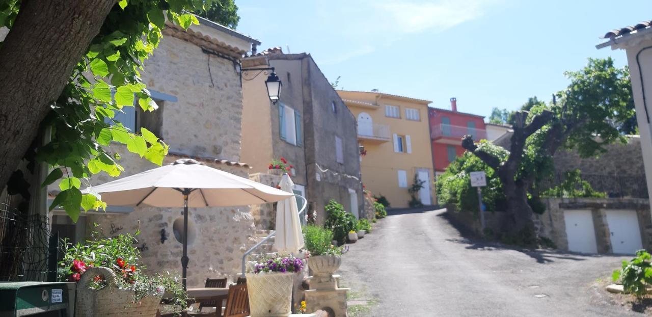 Studio Tout Confort Dans Maison De Caractere La Bastide (Var) Exterior foto